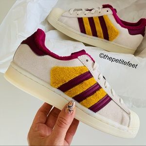 NWT Adidas Originals Superstar low sneakers